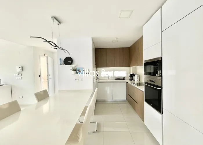 Amay 880 By Villas&you טורבייחה